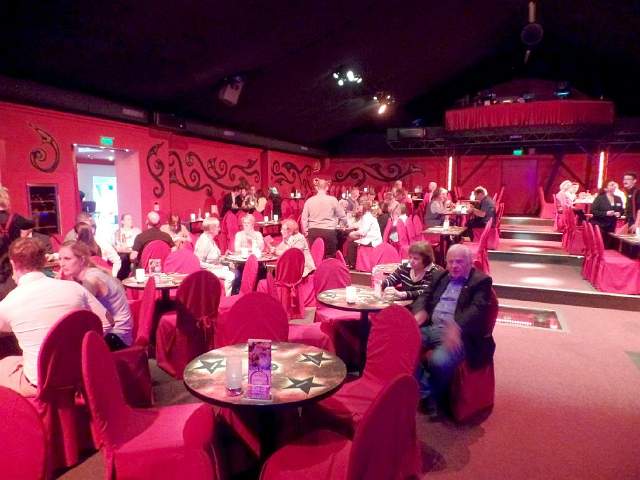 Variete et-cetera-03